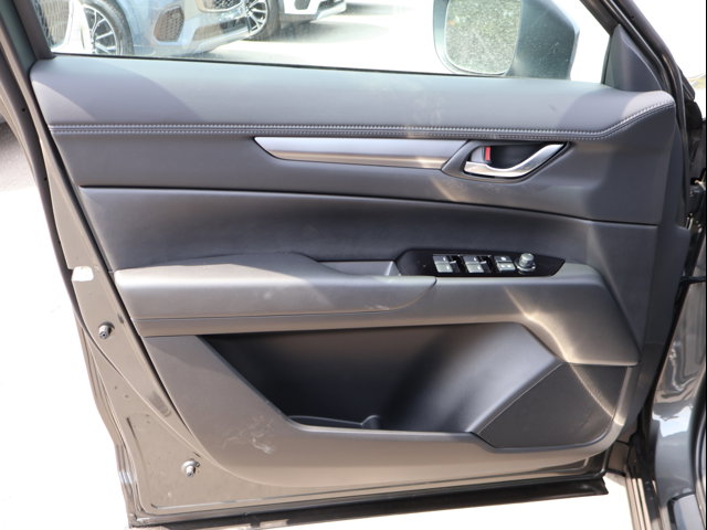 2025 Mazda CX-5 2.5 S Preferred photo 19