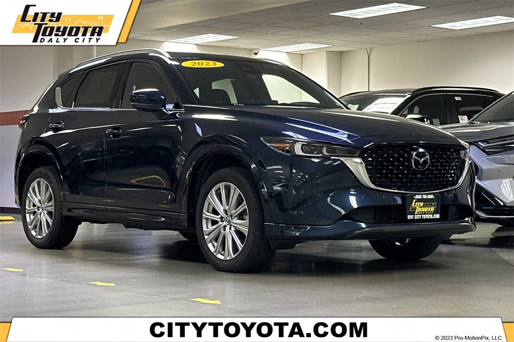 2023 Mazda CX-5 TURBO Signature's photo