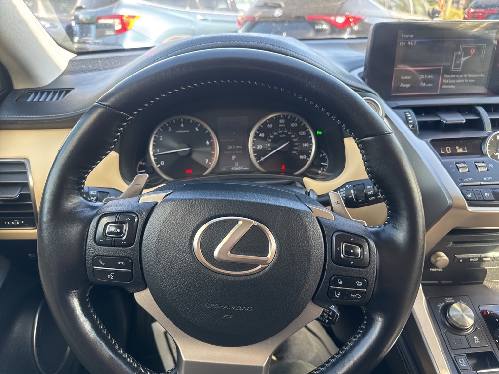 2020 Lexus NX 300 photo 22
