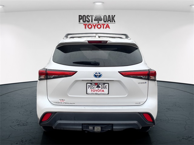 2022 Toyota Highlander XLE photo 7