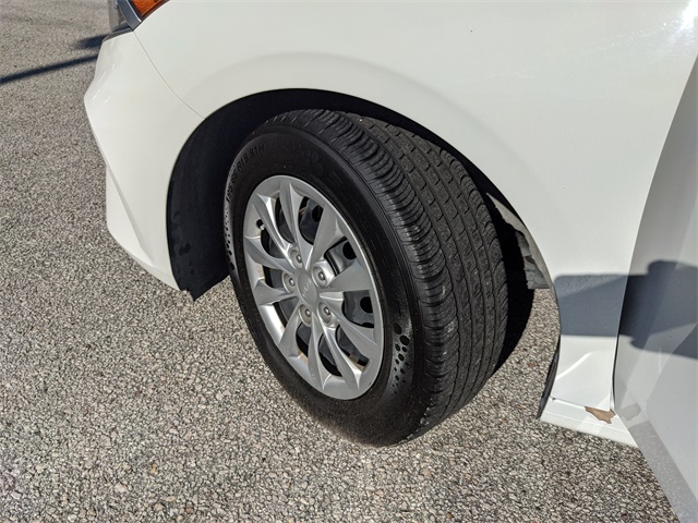 2023 Kia Forte LX photo 30