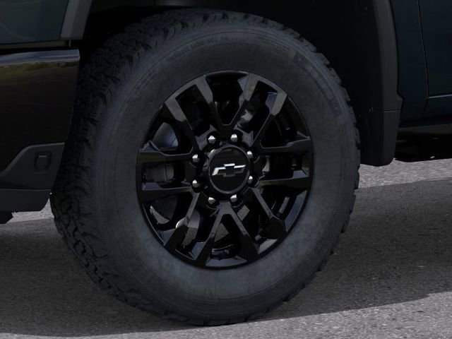 2025 Chevrolet Silverado 2500HD LT photo 4