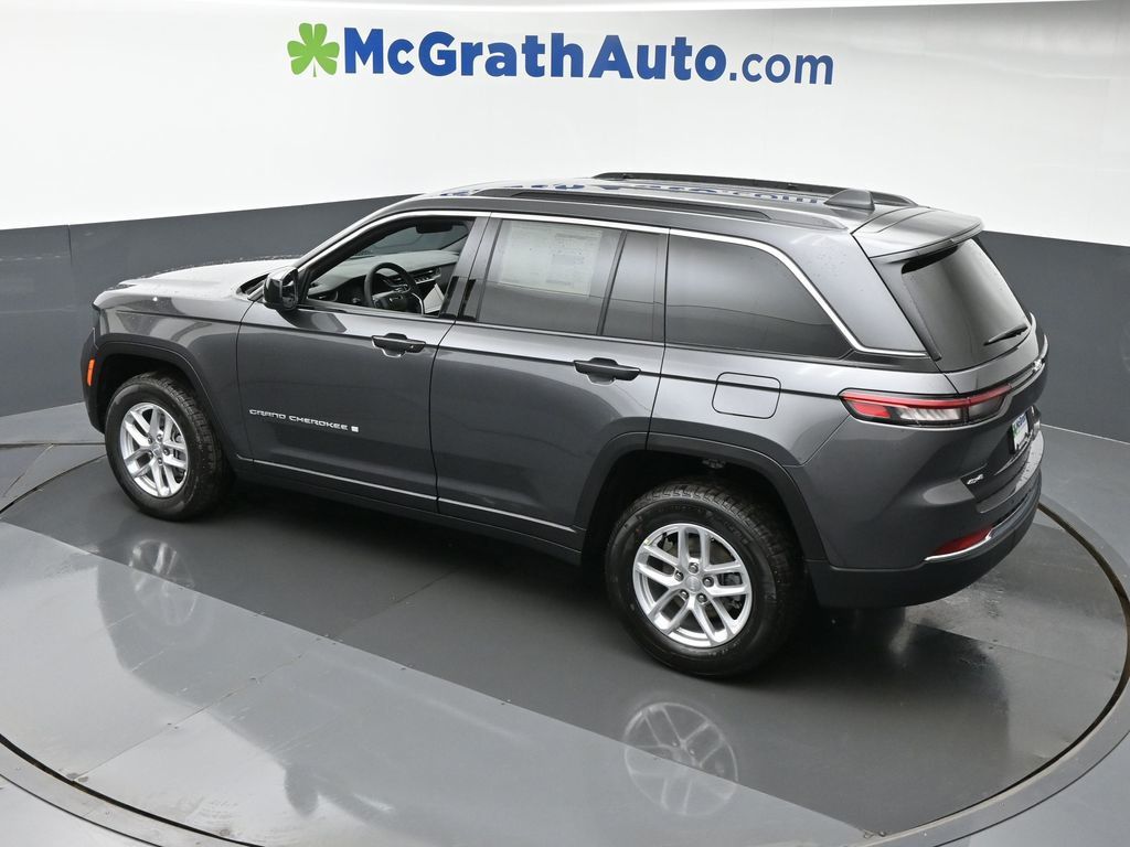 2025 Jeep Grand Cherokee Laredo X photo 19
