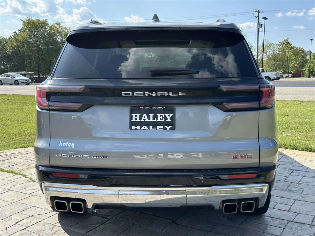 2024 Gmc Acadia Denali photo 17