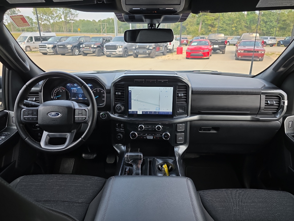 2023 Ford F-150 XLT photo 14