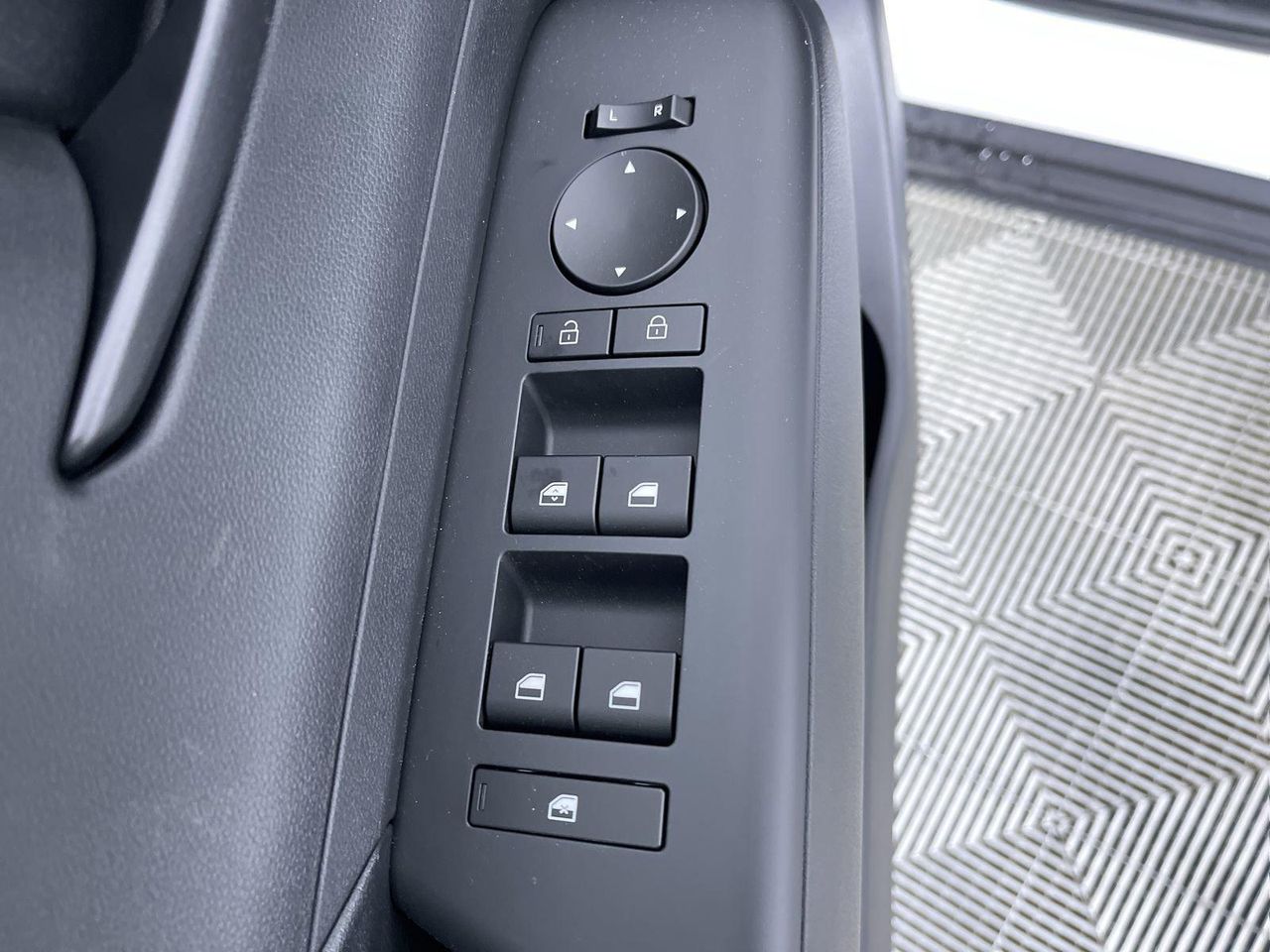 2025 Hyundai Kona SEL N Line photo 21