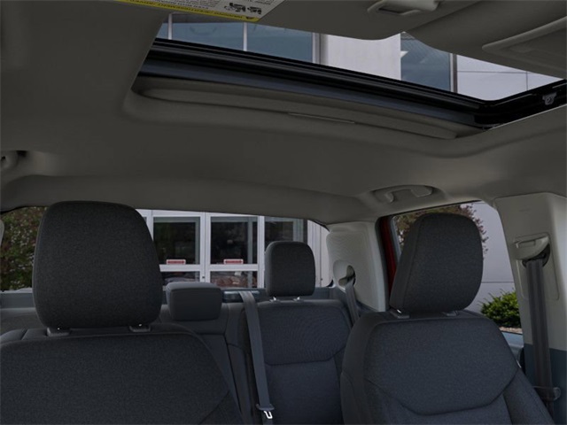 2025 Ford Maverick XLT photo 12