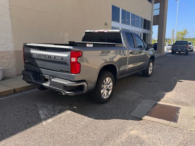2019 Chevrolet Silverado Custom photo 5