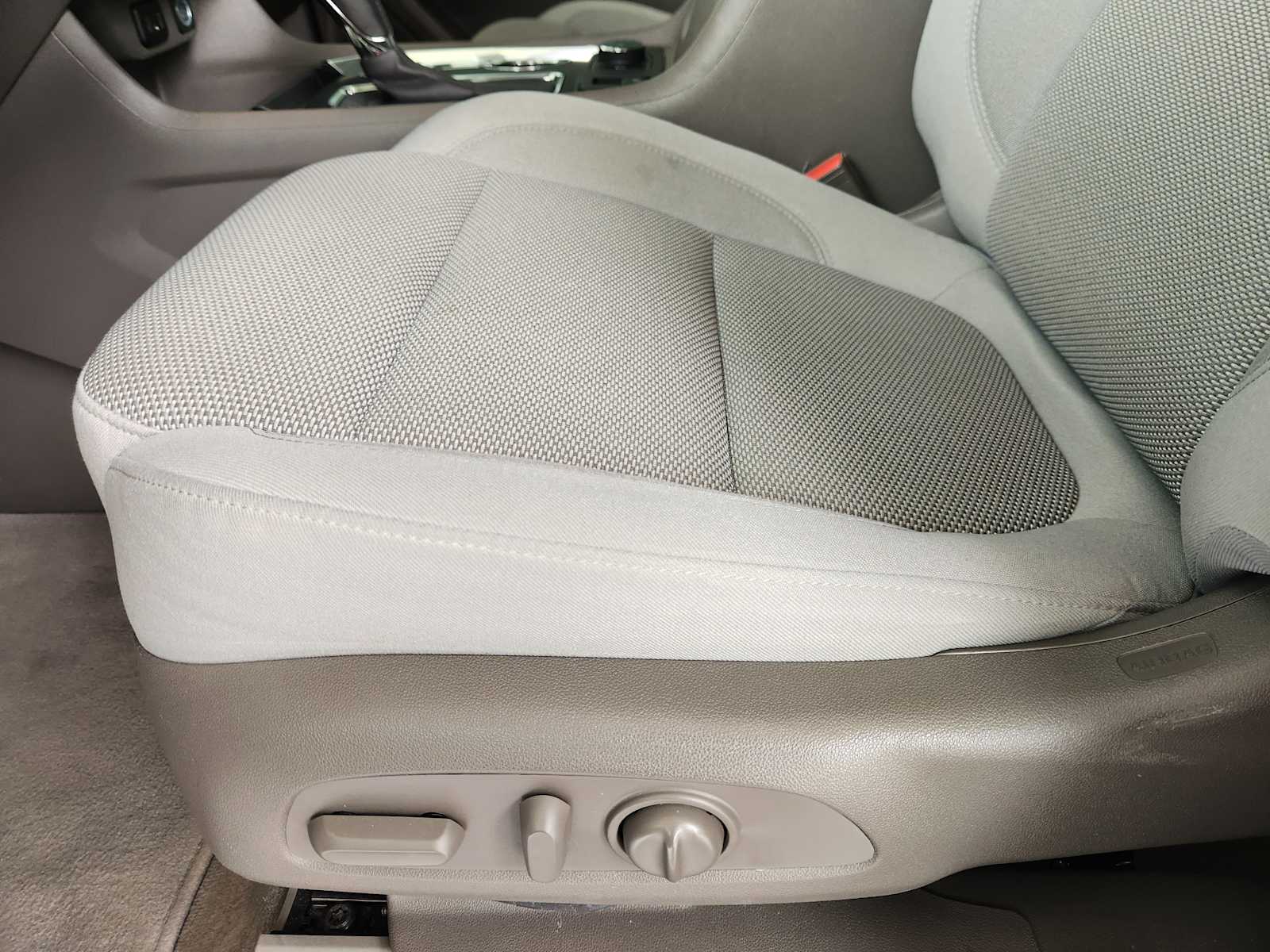 2020 Chevrolet Traverse Cloth photo 20