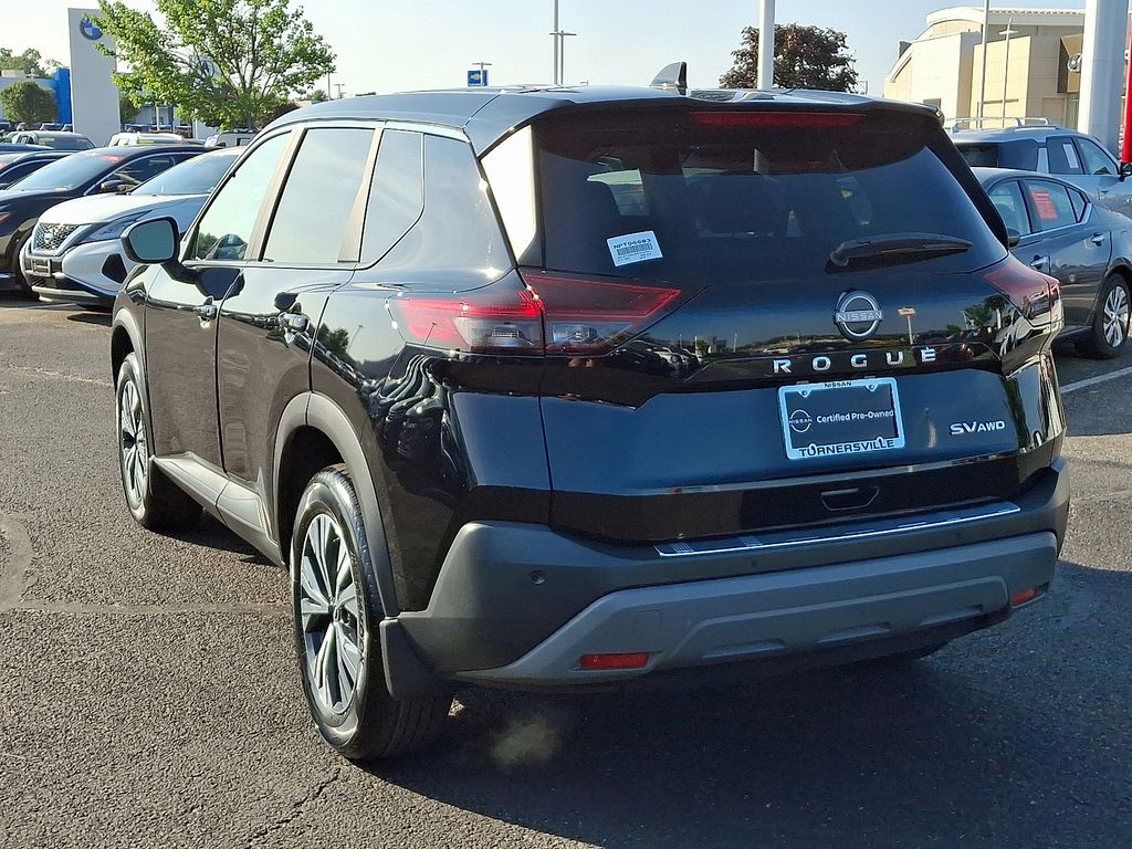 2023 Nissan Rogue SV photo 4