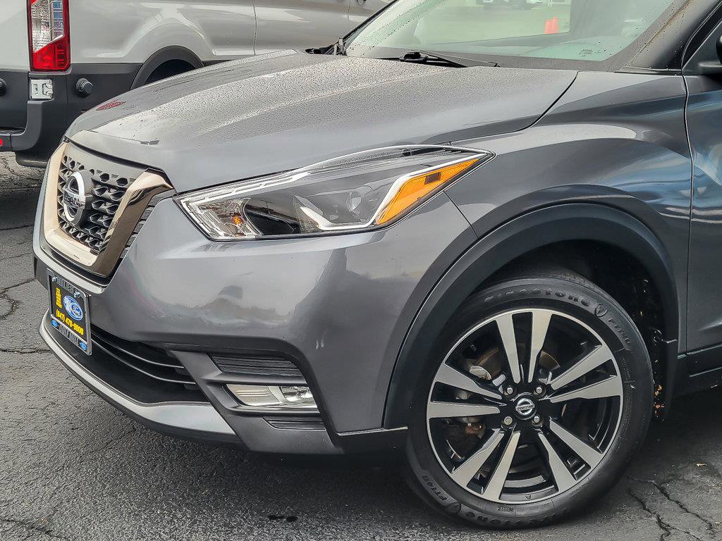 2019 NISSAN KICKS - Image 2