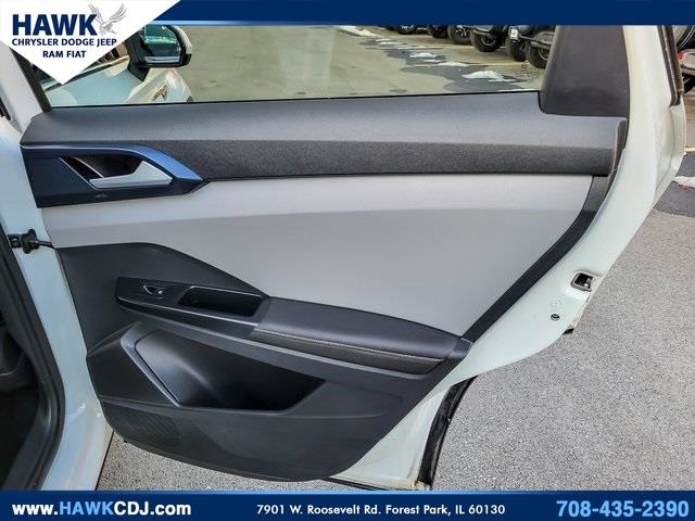 2024 VOLKSWAGEN TAOS - Image 29