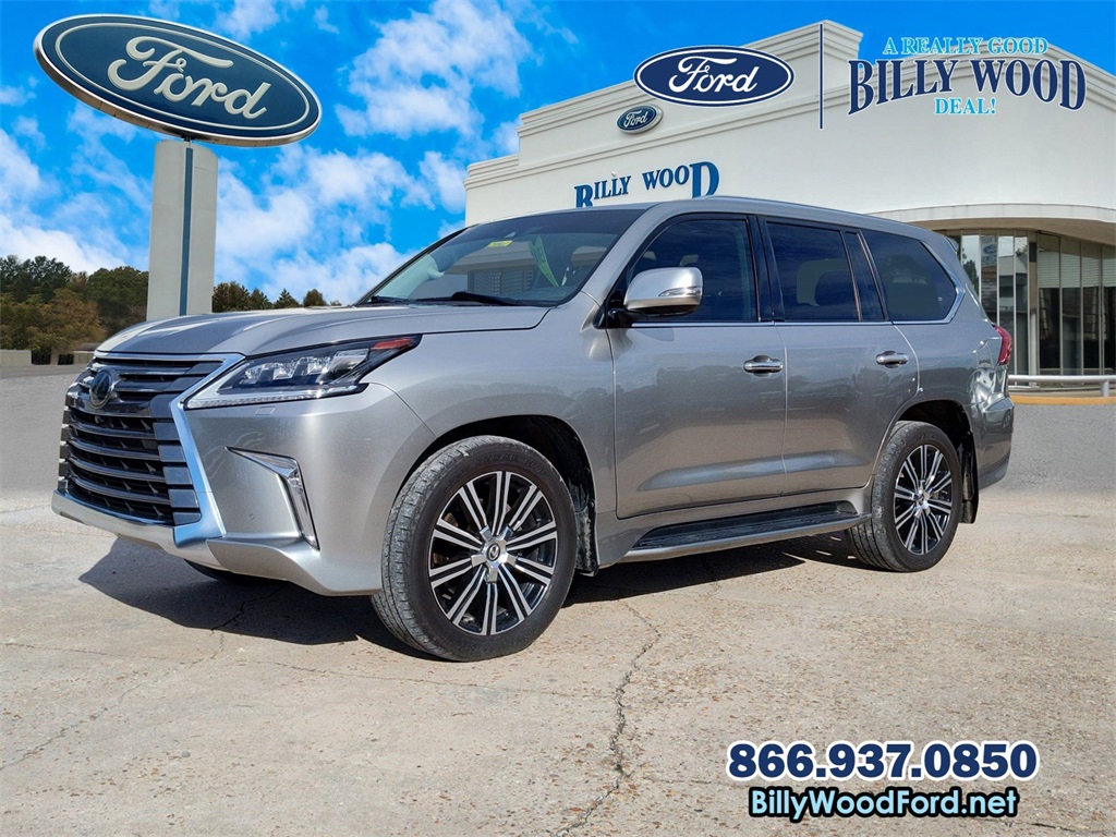 2019 Lexus LX 570's photo