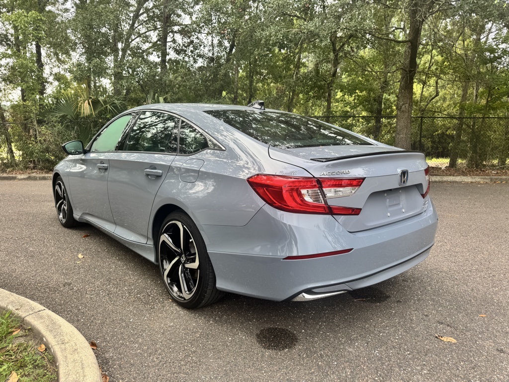 2022 Honda Accord Hybrid Sport photo 4