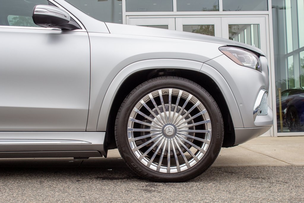2022 Mercedes Benz GLS Maybach 600 4MATIC photo 3