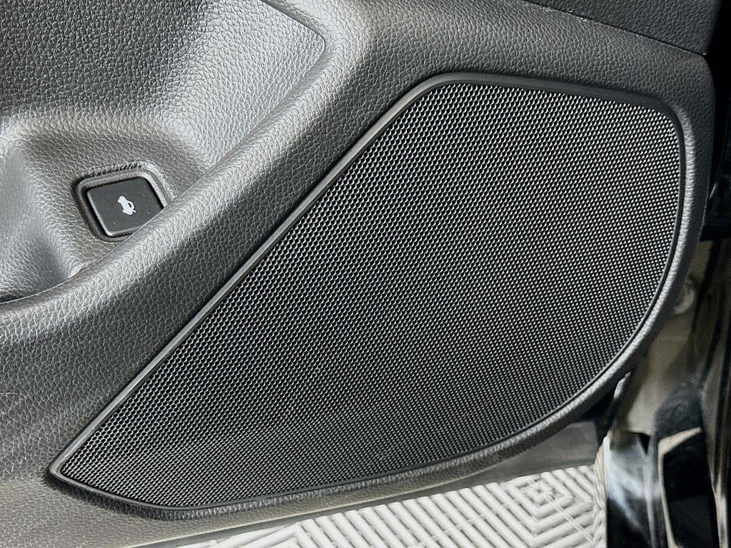 2022 Honda Accord 2.0T Sport photo 18