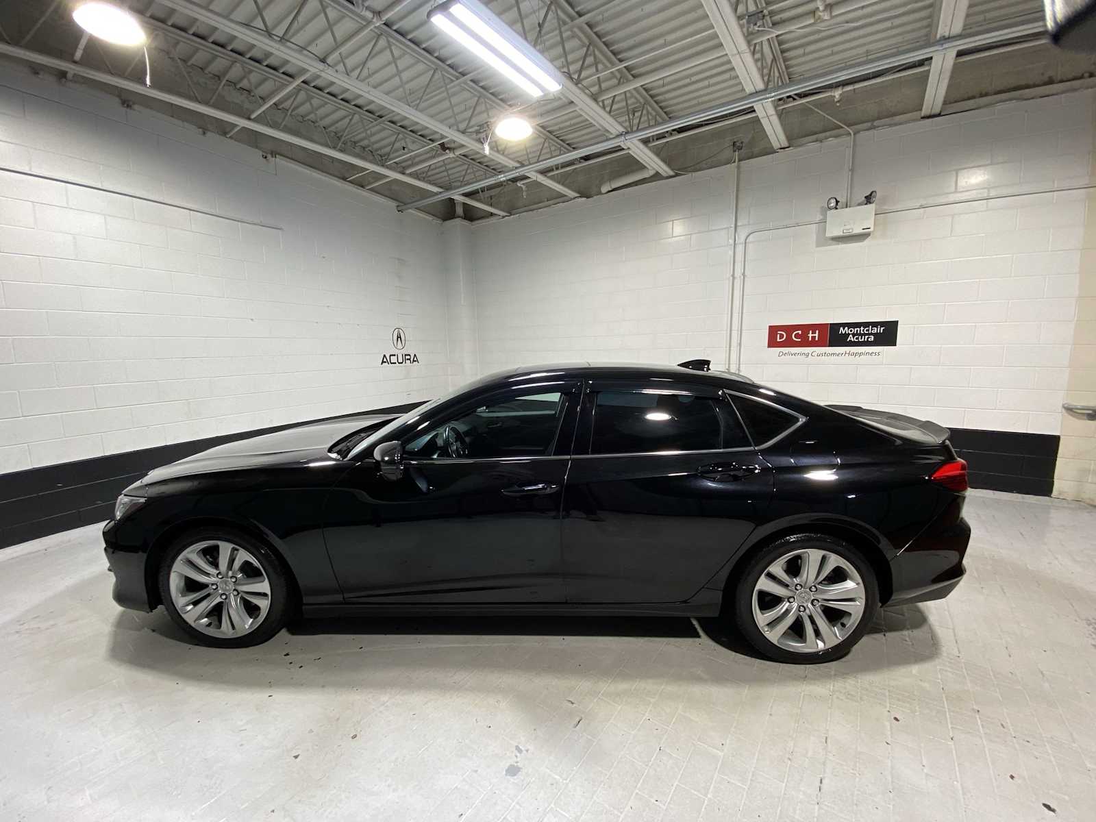 2022 Acura TLX Technology photo 3
