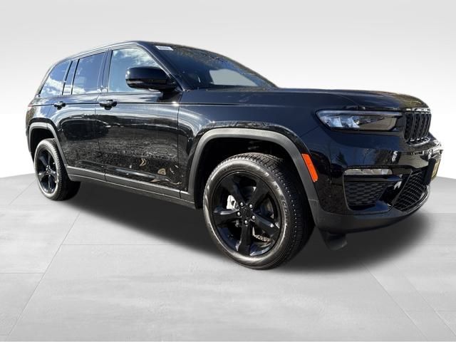 2025 Jeep Grand Cherokee Limited's photo