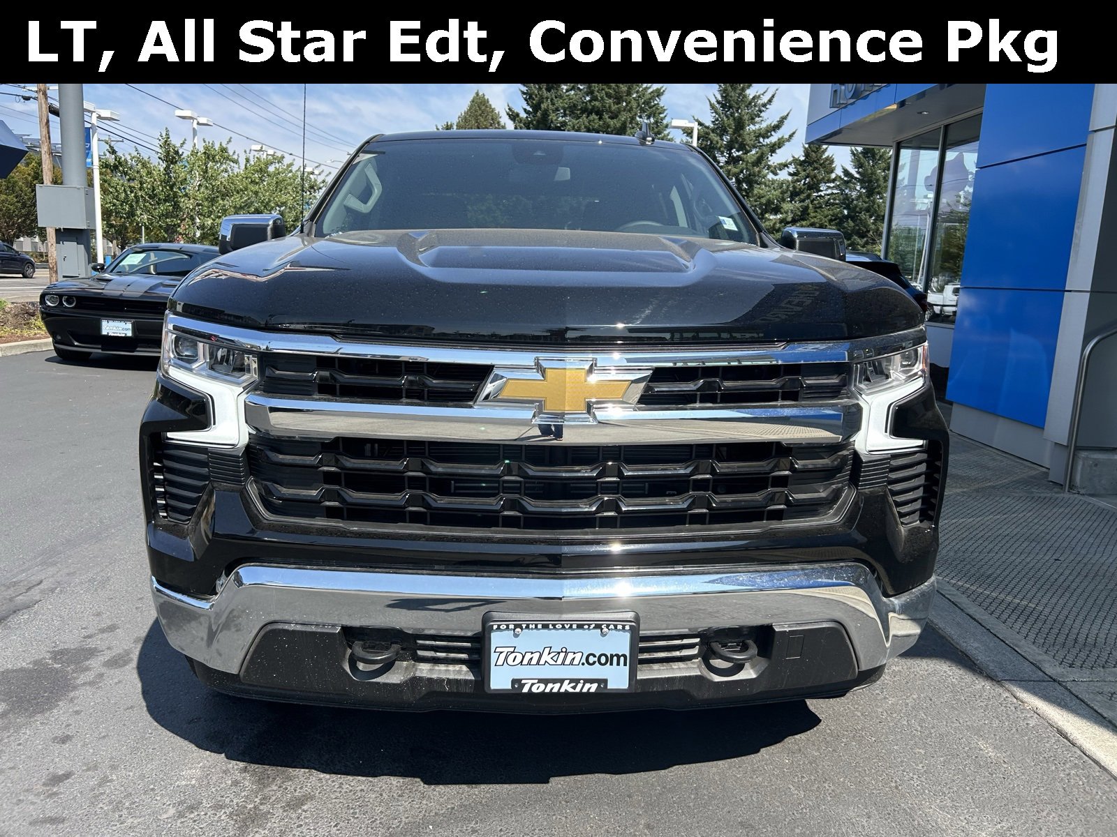 2025 Chevrolet Silverado 1500 LT photo 3