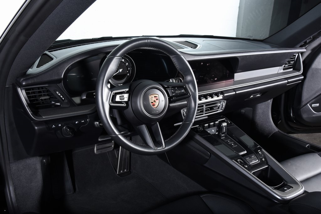 2024 Porsche 911 T 4 photo 4