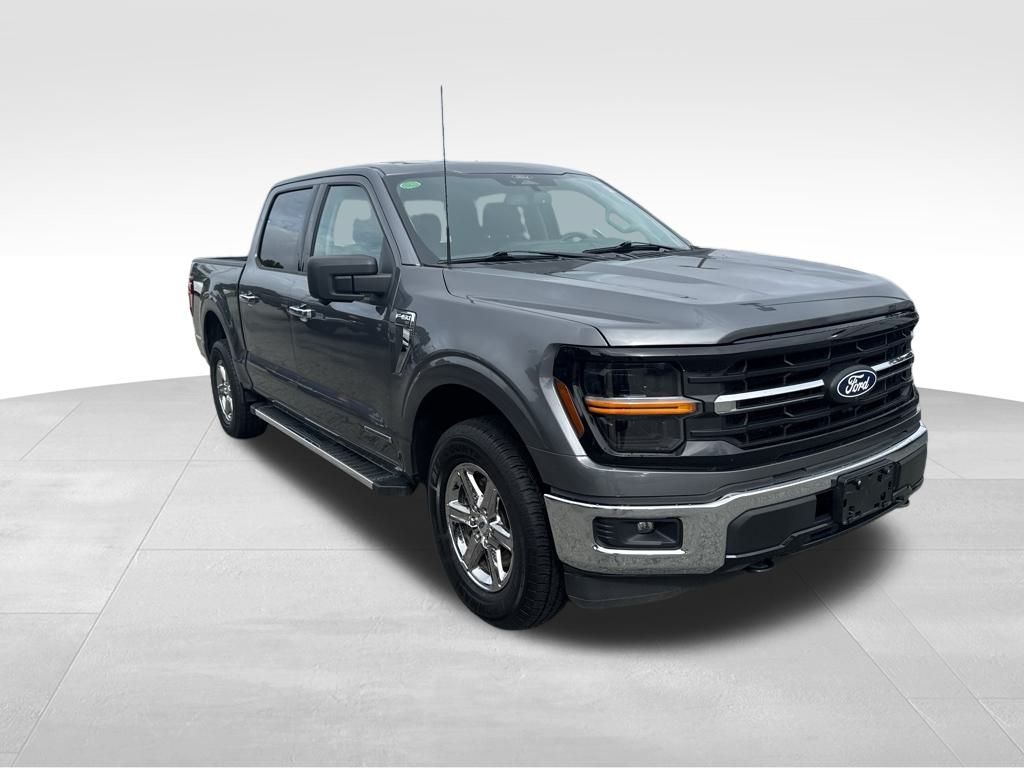 2024 Ford F-150 XLT photo 4