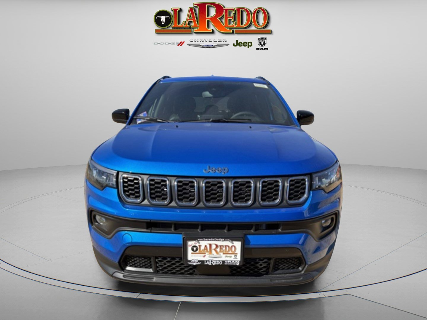 2026 Jeep Compass Latitude photo 2