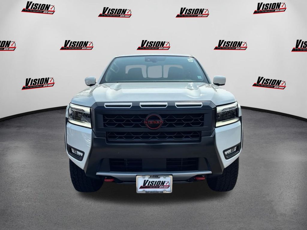 2025 Nissan Frontier PRO-4X photo 2