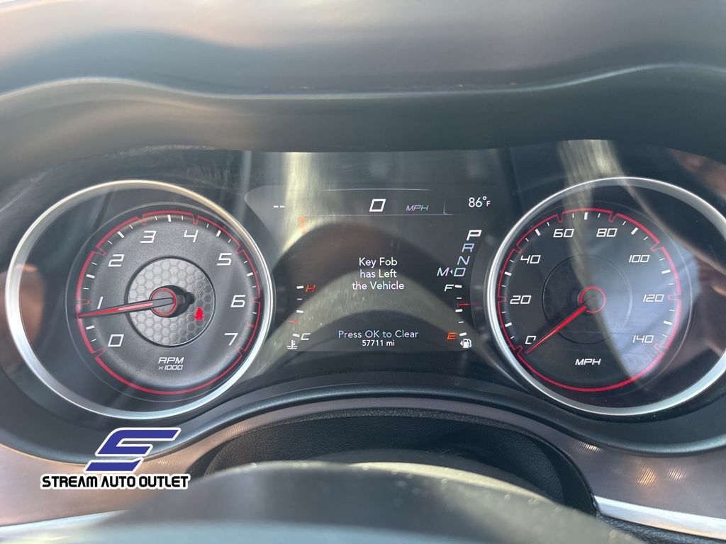 2022 Dodge Charger SXT photo 24