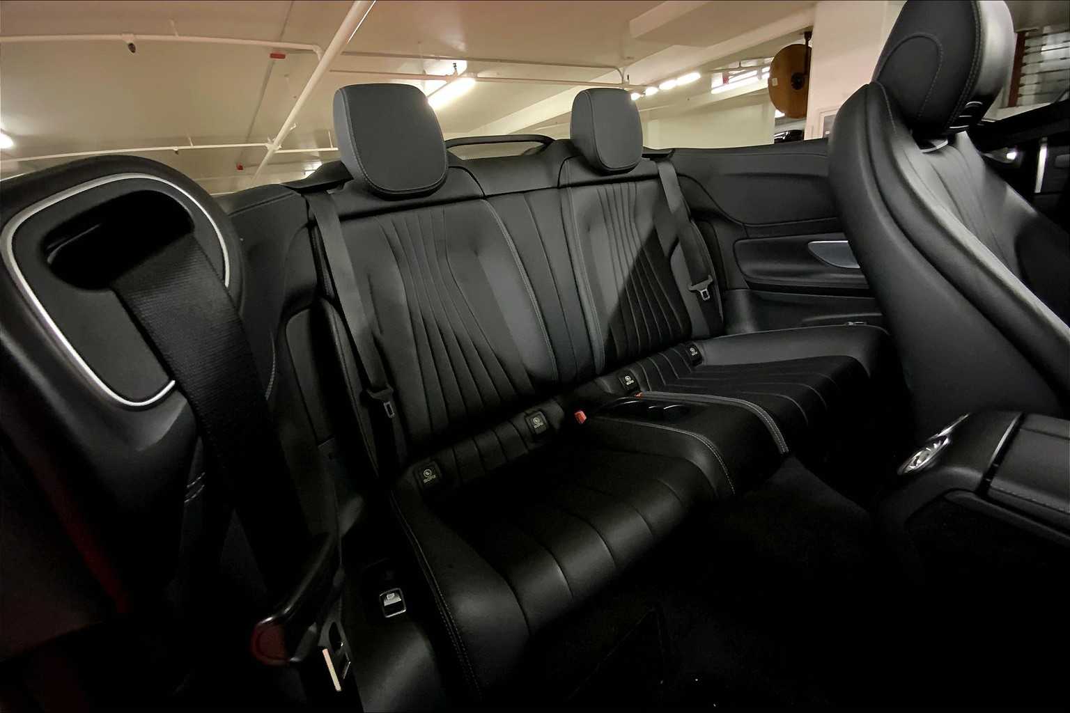 2018 Mercedes Benz E 400 photo 17