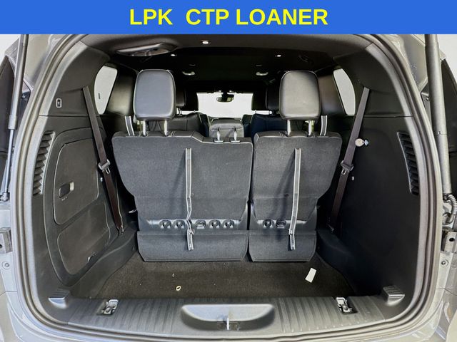 2025 Chrysler Pacifica Hybrid photo 23