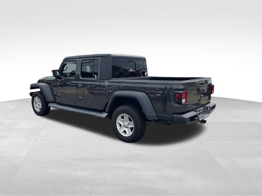 2020 Jeep Gladiator Sport photo 2