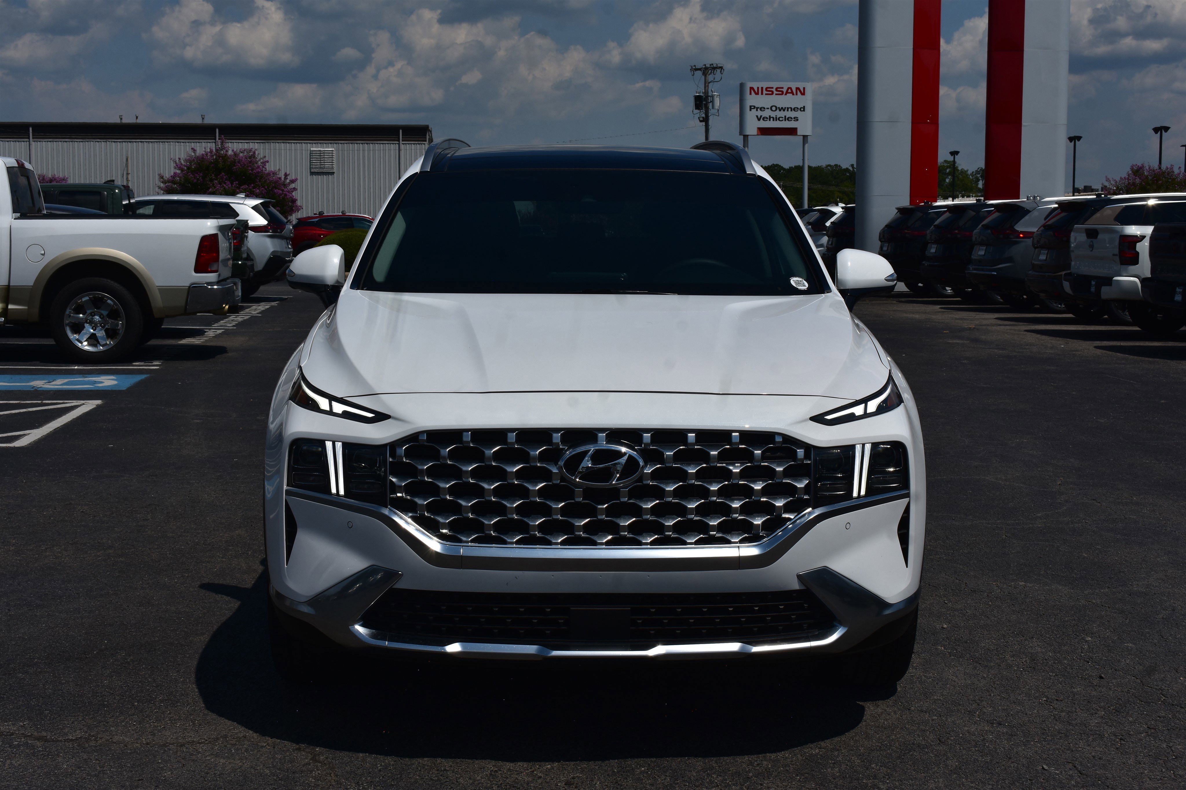 2023 Hyundai Santa Fe Limited photo 2