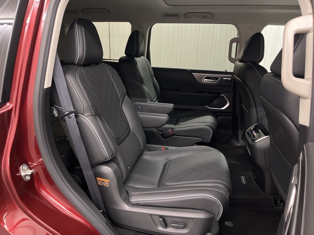 2025 Infiniti QX80 Luxe photo 28