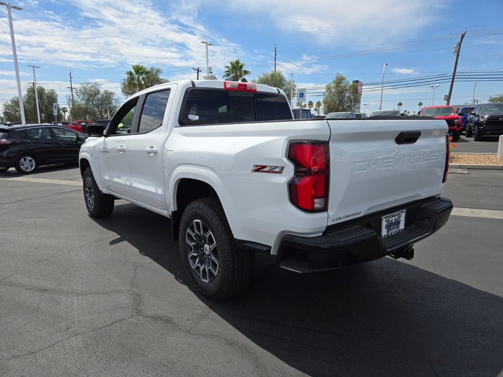 2025 Chevrolet Colorado Z71 photo 3