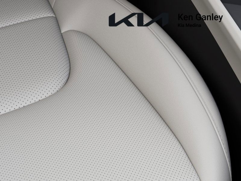 2026 Kia Sportage EX photo 19