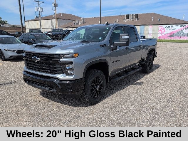 2026 Chevrolet Silverado 2500HD Custom photo 12