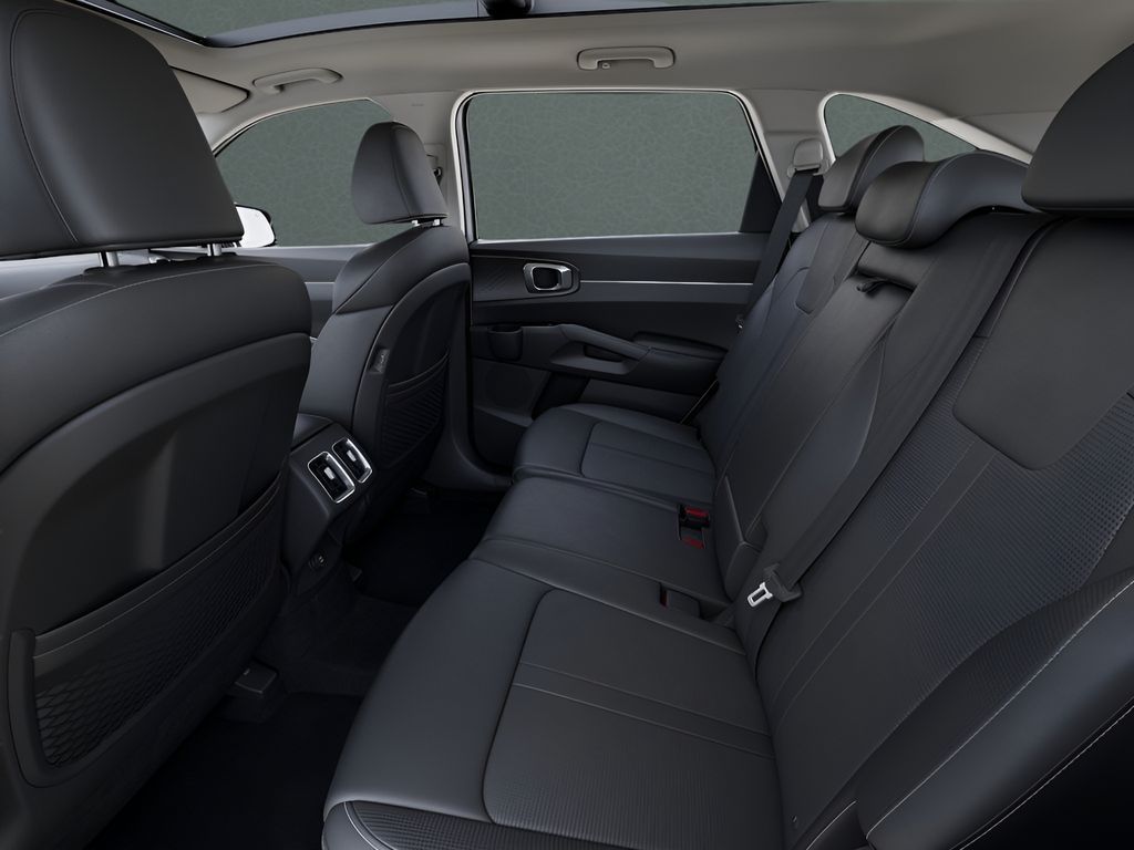 2024 Kia Sorento S photo 9