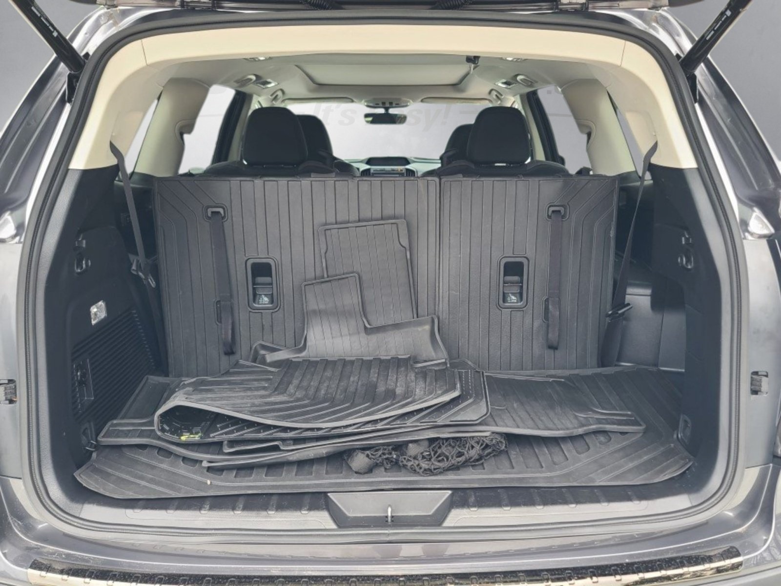 2022 Subaru Ascent Onyx Edition photo 13