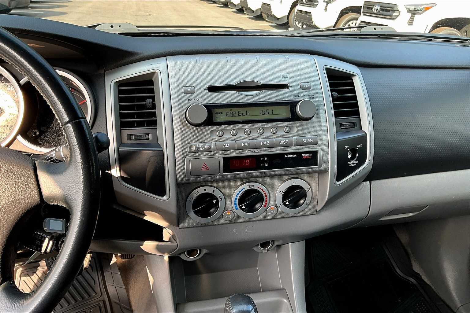 2007 Toyota Tacoma PreRunner photo 5