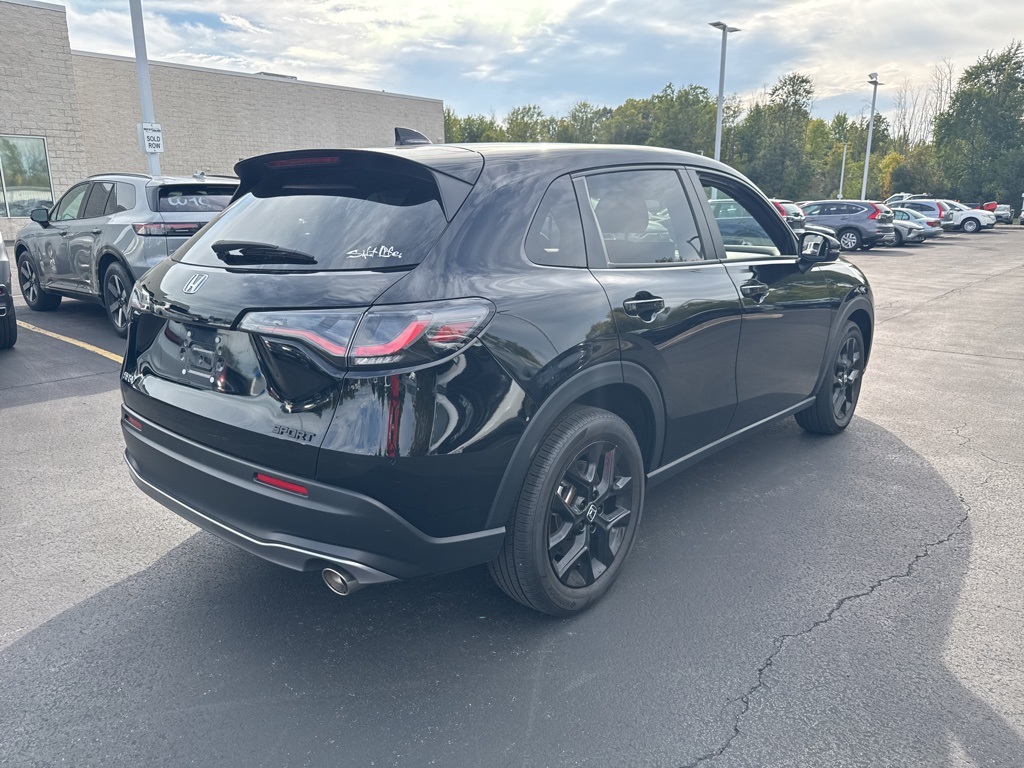 2023 Honda HR-V Sport photo 3