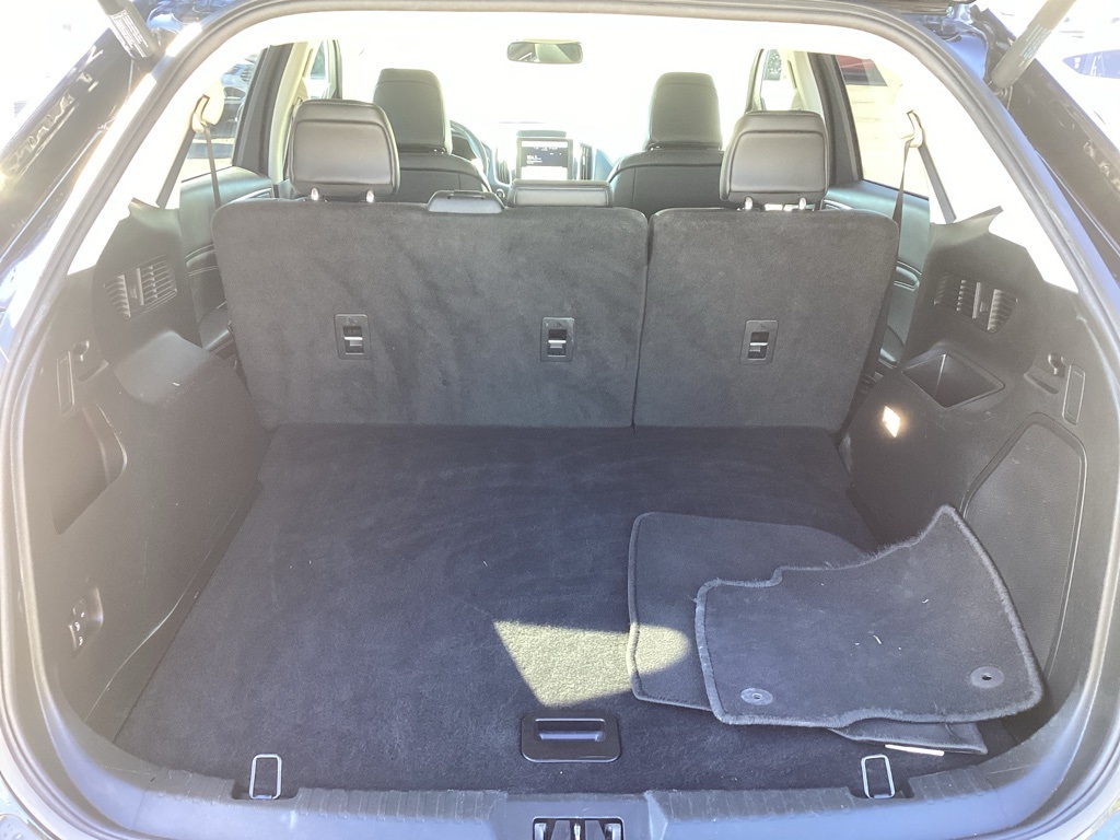 2022 Ford Edge Titanium photo 6