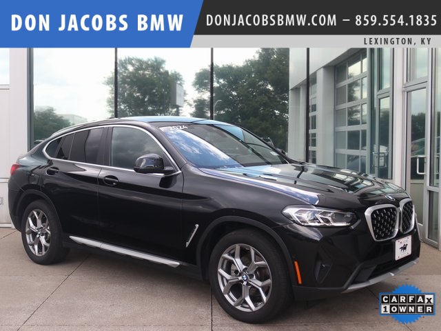 2024 BMW X4 30i's photo