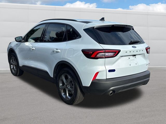 2025 Ford Escape ST-Line photo 3