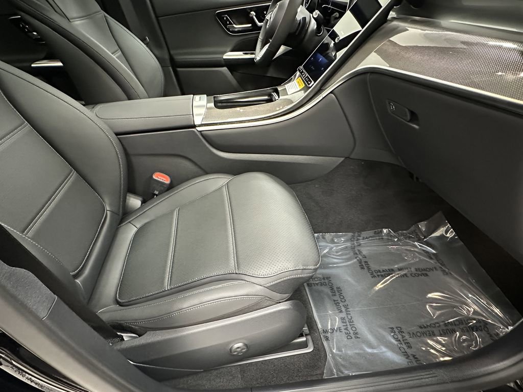 2026 Mercedes Benz GLC 300 photo 15