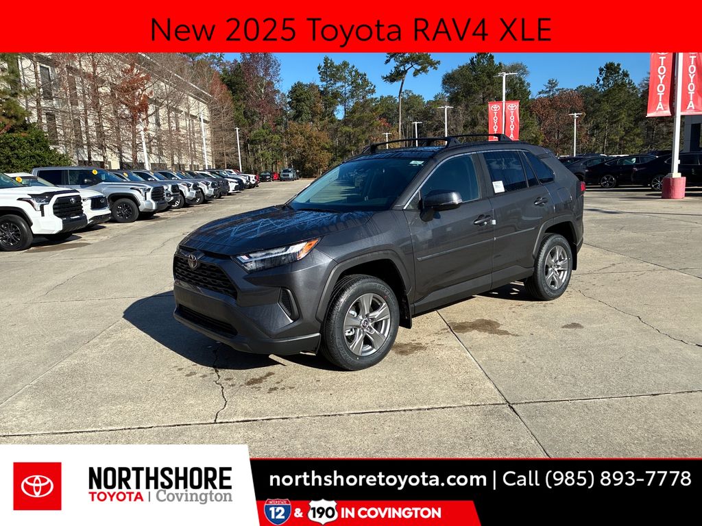 2025 Toyota RAV4 XLE's photo