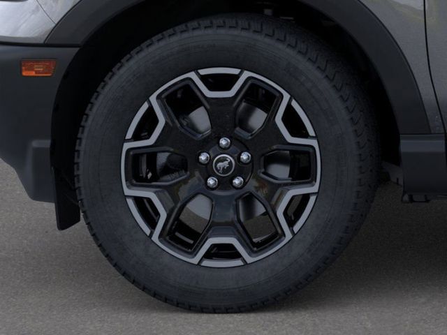 2025 Ford Bronco Sport Outer Banks photo 17