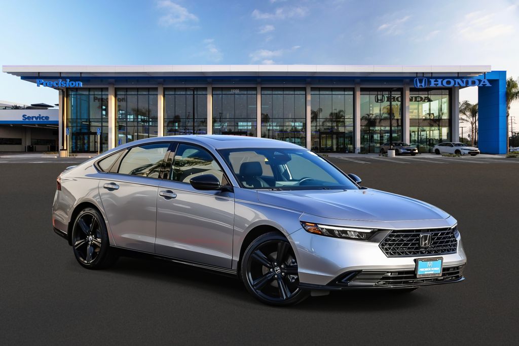 2023 Honda Accord Hybrid Sport-L's photo