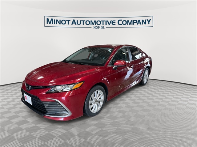 2021 Toyota Camry LE photo 4
