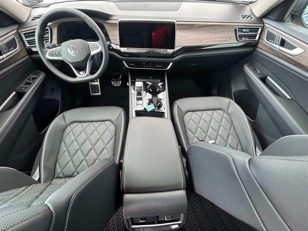 2025 Volkswagen Atlas SEL Premium R-Line photo 46