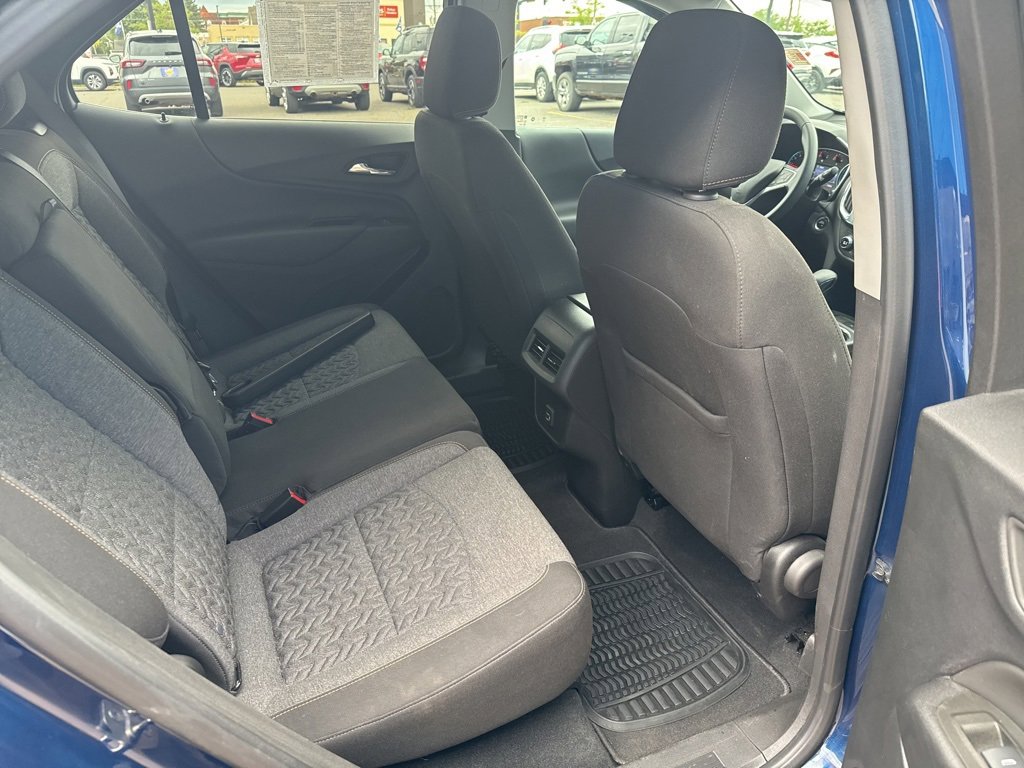 2023 Chevrolet Equinox LT photo 31